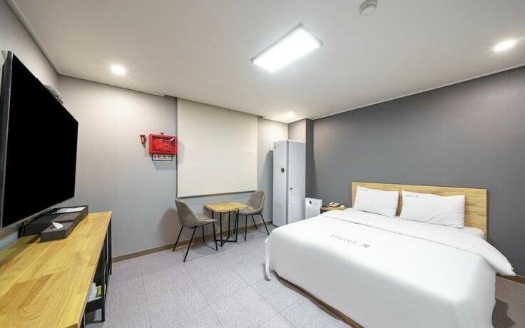 Imagen de la habitación del Hotel Gwangju Sangmu Su. Foto 16
