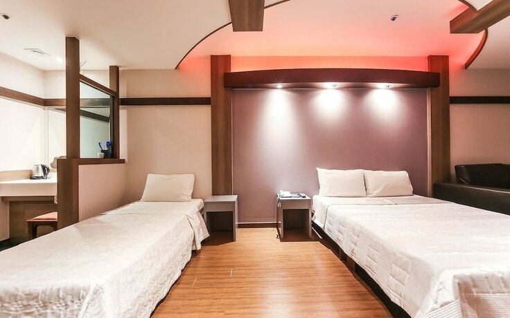 Imagen de la habitación del Hotel Gwangju Sangmu Utopia. Foto 19