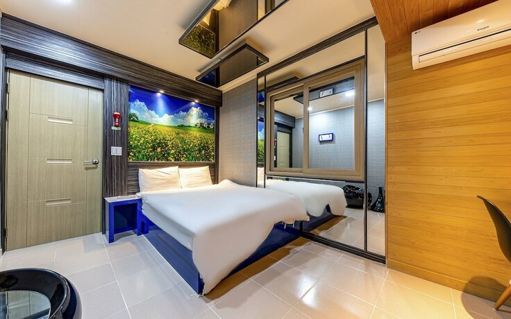 Imagen de la habitación del Hotel Gwangju Sansudong Hwangto. Foto 17