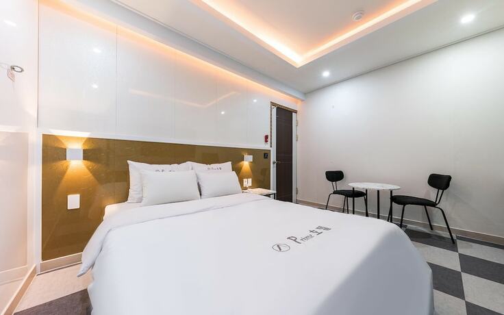 Imagen de la habitación del Hotel Gwangju Shinandong Prime. Foto 18