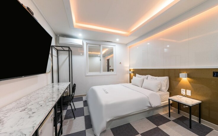 Imagen de la habitación del Hotel Gwangju Shinandong Prime. Foto 24