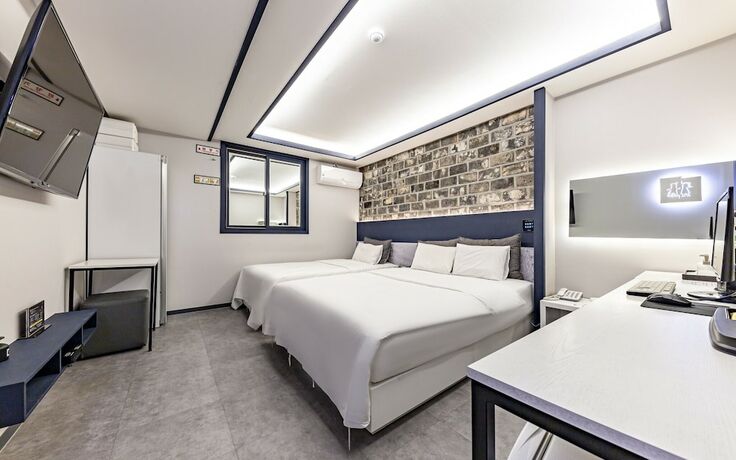 Imagen de la habitación del Hotel Gwangju Sinan Yeogiseo Jaja. Foto 19