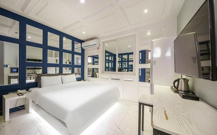 Imagen de la habitación del Hotel Gwangju Sinandong Geogijoa. Foto 10