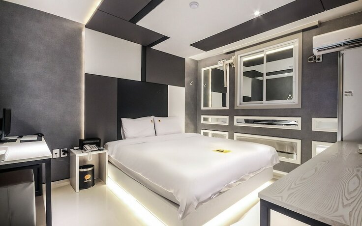 Imagen general del Hotel Gwangju Sinandong Katok. Foto 9