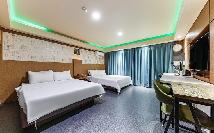 Imagen de la habitación del Hotel Gwangju Sinan-dong Love Story. Foto 23