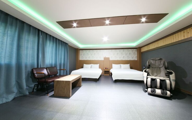 Imagen de la habitación del Hotel Gwangju Sinan-dong Love Story. Foto 34