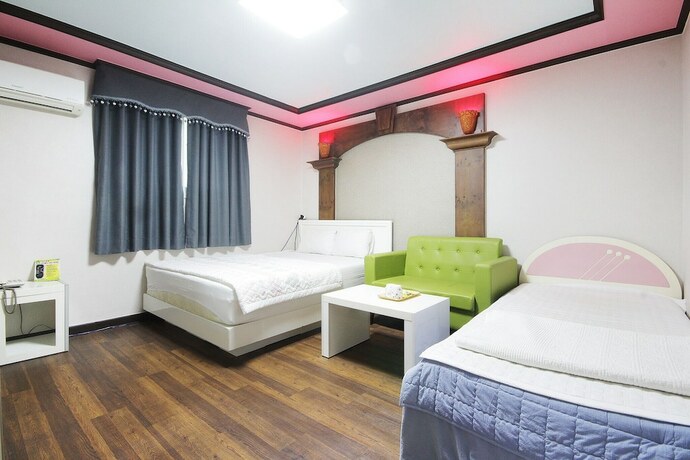 Imagen de la habitación del Hotel Gwangju Sinandong Sky. Foto 15