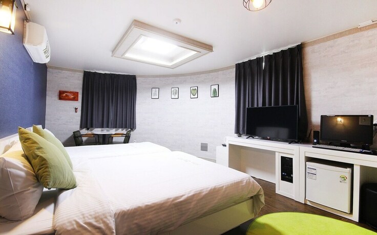Imagen general del Hotel Gwangju Sinandong Zeus. Foto 1