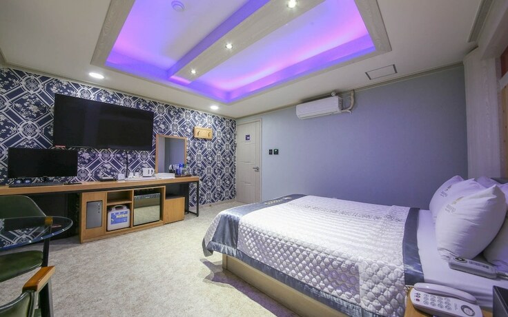 Imagen de la habitación del Hotel Gwangju Unam-dong Sopung. Foto 18
