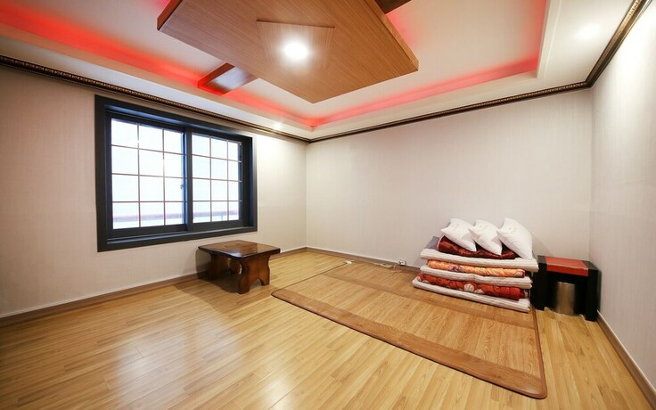 Imagen de la habitación del Hotel Gwangju Yongbongdong Agnes. Foto 21