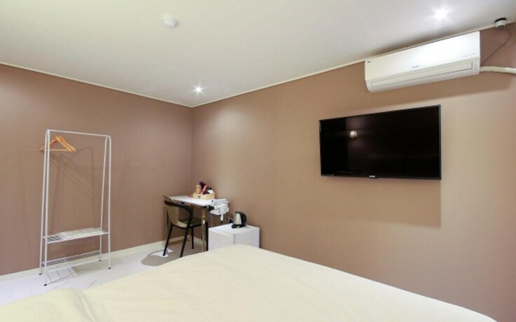 Imagen de la habitación del Hotel Gwangyang Urban. Foto 13