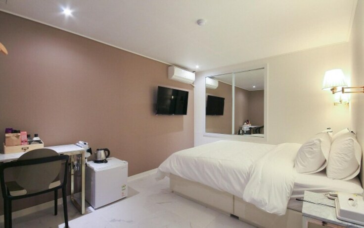 Imagen de la habitación del Hotel Gwangyang Urban. Foto 31