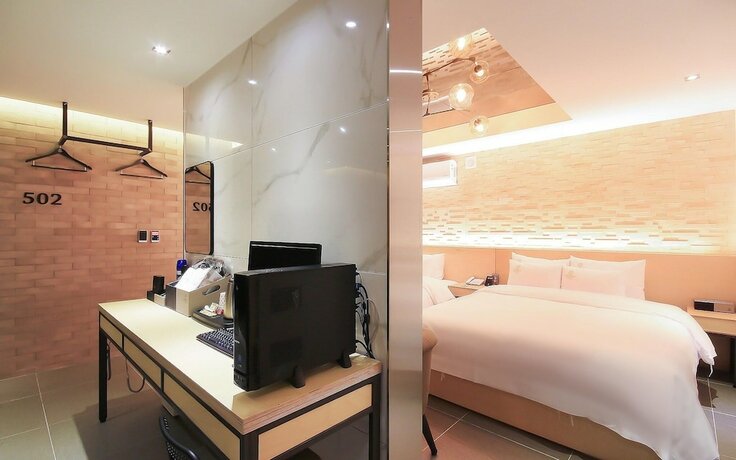 Imagen general del Hotel Gwangyang Yongam Good Day. Foto 2