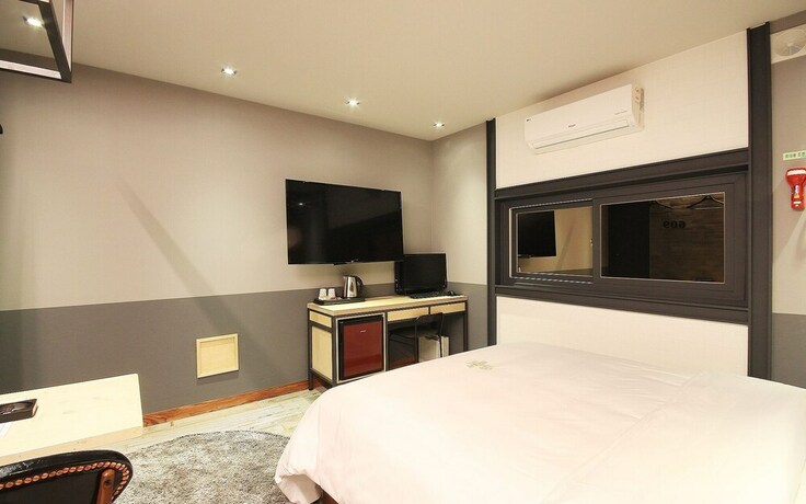 Imagen de la habitación del Hotel Gwangyang Yongam Good Day. Foto 21