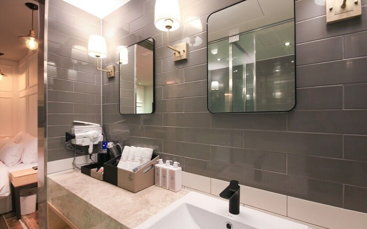Imagen de la habitación del Hotel Gwangyang Yongam Good Day. Foto 25
