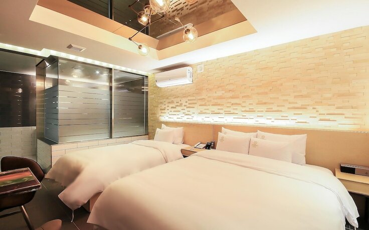 Imagen de la habitación del Hotel Gwangyang Yongam Good Day. Foto 30