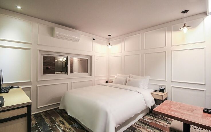 Imagen de la habitación del Hotel Gwangyang Yongam Good Day. Foto 34