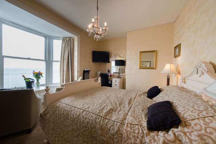 Imagen de la habitación del Hotel Gwesty\'r Marine Hotel and Spa. Foto 3