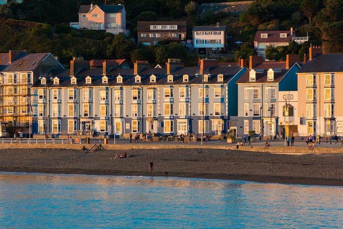 Imagen general del Hotel Gwesty\'r Marine Hotel and Spa. Foto 1