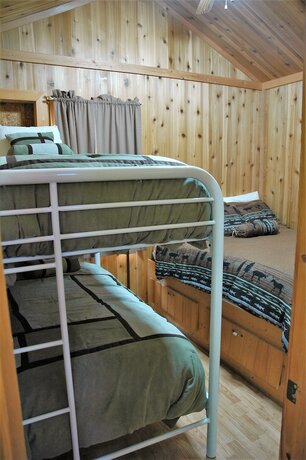 Imagen general del Hotel Gwin\'s Lodge and Roadhouse Est. 1952. Foto 3