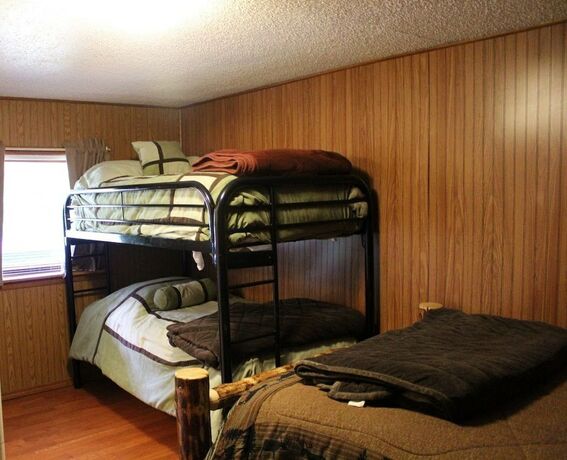 Imagen de la habitación del Hotel Gwin\'s Lodge and Roadhouse Est. 1952. Foto 18