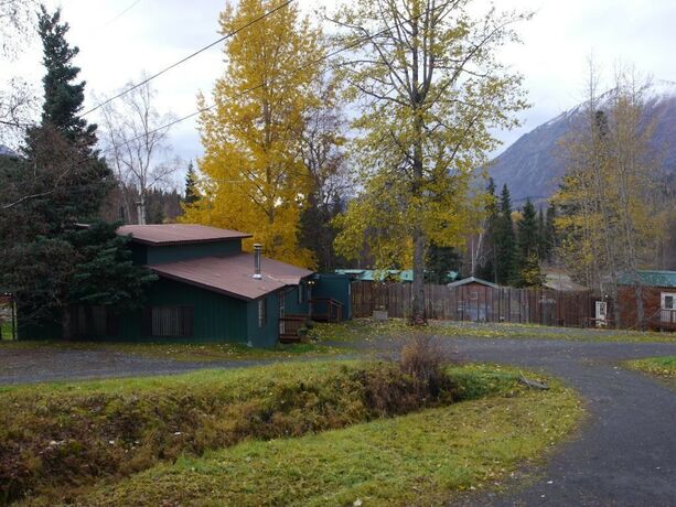 Imagen general del Hotel Gwin\'s Lodge and Roadhouse Est. 1952. Foto 10