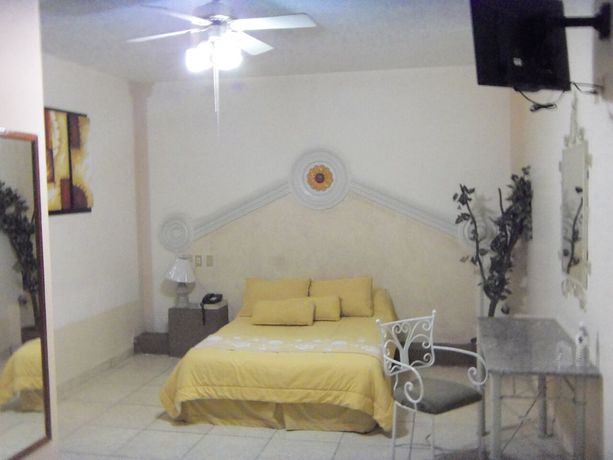 Imagen de la habitación del Hotel Gya Express. Foto 3