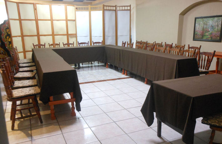 Imagen de la habitación del Hotel Gya Express. Foto 12