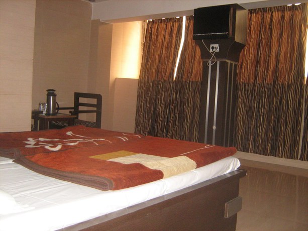 Imagen de la habitación del Hotel Gyan. Foto 16