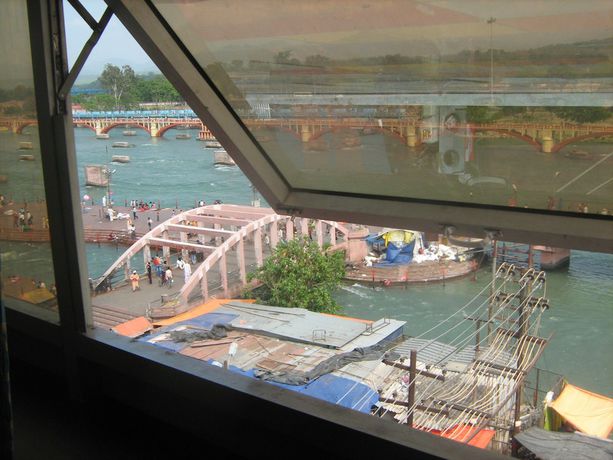 Imagen de la habitación del Hotel Gyan. Foto 20