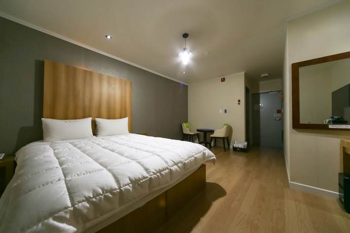 Imagen de la habitación del Hotel Gyeongju Bulguksa W Drive-in Motel. Foto 1