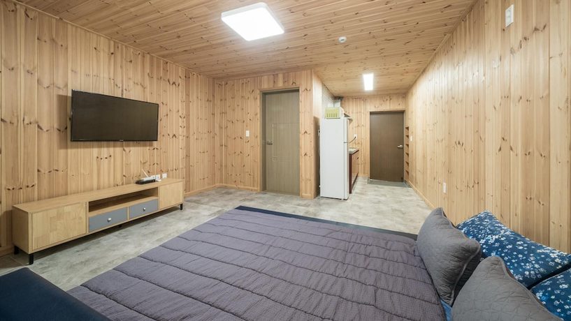 Imagen de la habitación del Hotel Gyeongju Byeolgwadal-iyagi Pension. Foto 10