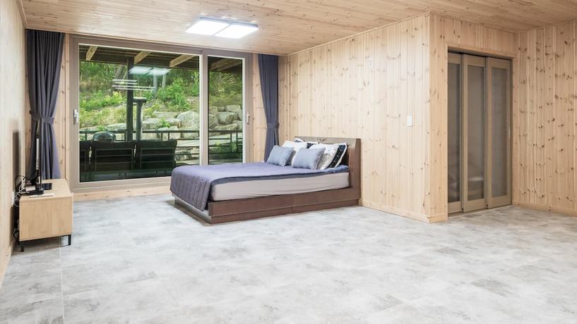 Imagen de la habitación del Hotel Gyeongju Byeolgwadal-iyagi Pension. Foto 12
