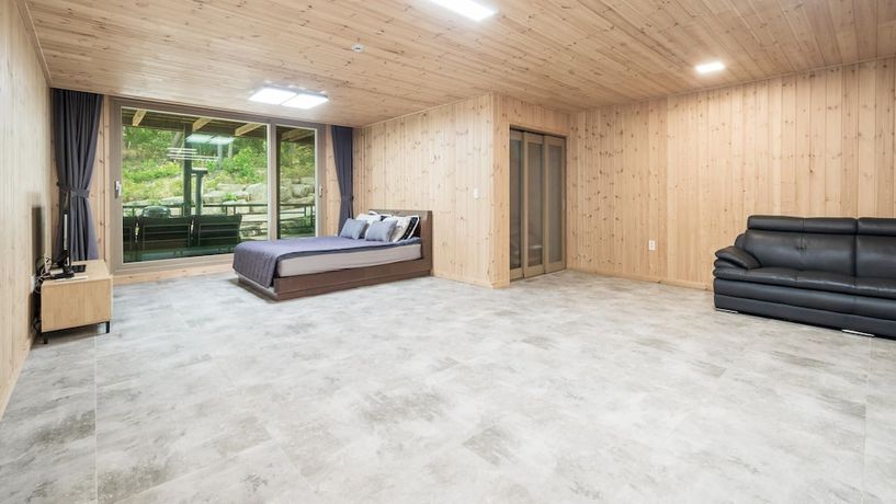 Imagen de la habitación del Hotel Gyeongju Byeolgwadal-iyagi Pension. Foto 17