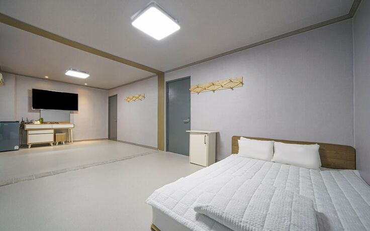 Imagen de la habitación del Hotel Gyeongju Eupseong Stay. Foto 13