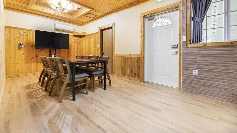 Imagen de la habitación del Hotel Gyeongju Euro Vill Spa Pension. Foto 11
