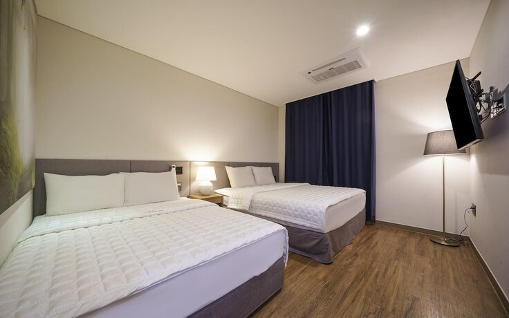 Imagen de la habitación del Hotel Gyeongju MTM Family. Foto 19