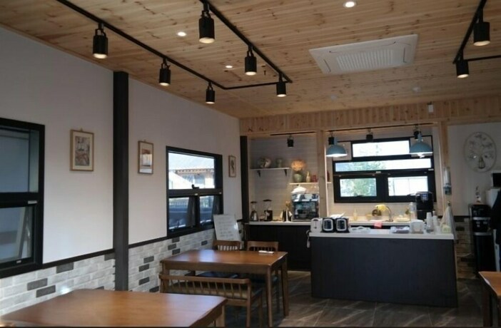 Imagen del bar/restaurante del Hotel Gyeongju Ran Hanok. Foto 23