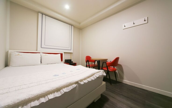 Imagen de la habitación del Hotel Gyeongsan King. Foto 11