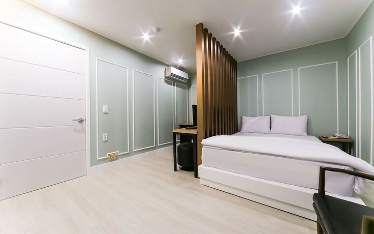 Imagen de la habitación del Hotel Gyeongsan Love way. Foto 14