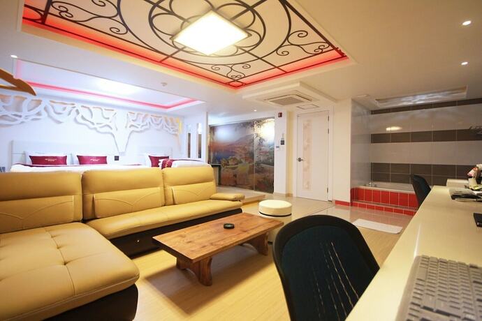 Imagen general del Hotel Gyeongsan W Good Time. Foto 13