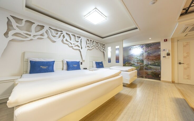 Imagen general del Hotel Gyeongsan W Good Time. Foto 15