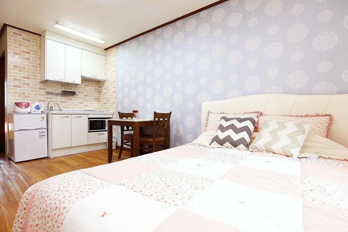 Imagen de la habitación del Hotel Gyeryounggil Byeukdolga. Foto 16