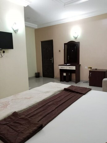 Imagen general del Hotel Gyeuti Citi and Suites. Foto 14