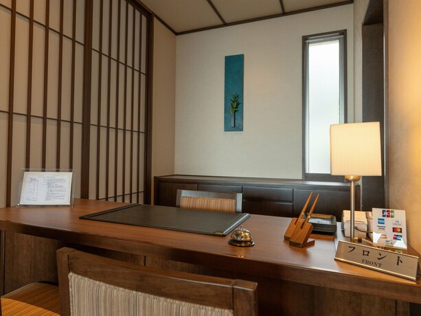 Imagen de los interiores del Hotel Gyokusui Omuro. Foto 18