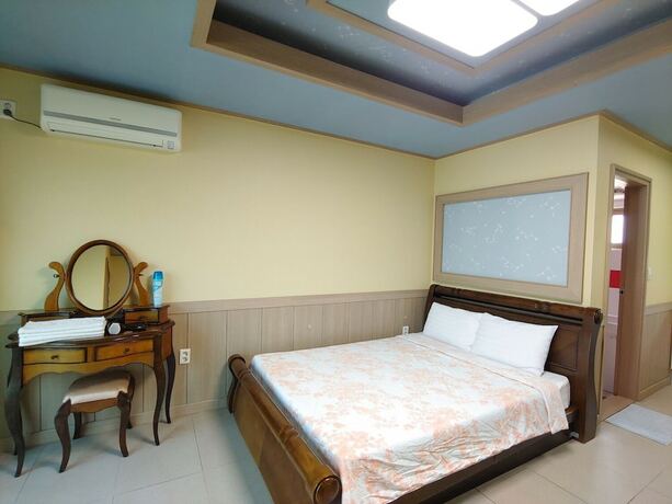 Imagen de la habitación del Hotel Gyul House. Foto 17