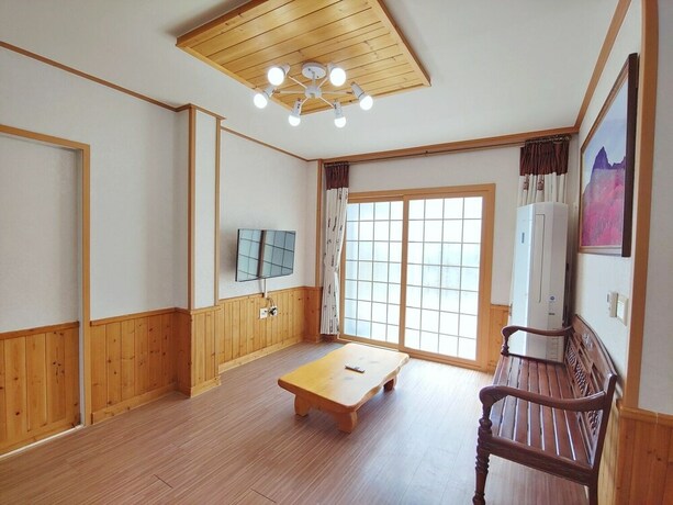 Imagen de la habitación del Hotel Gyul House. Foto 23