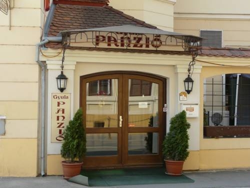 Imagen general del Hotel Gyula Panzio. Foto 3