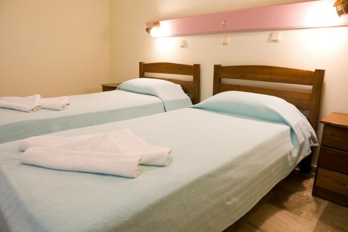 Imagen general del Hotel H Ambiance Studios. Foto 4