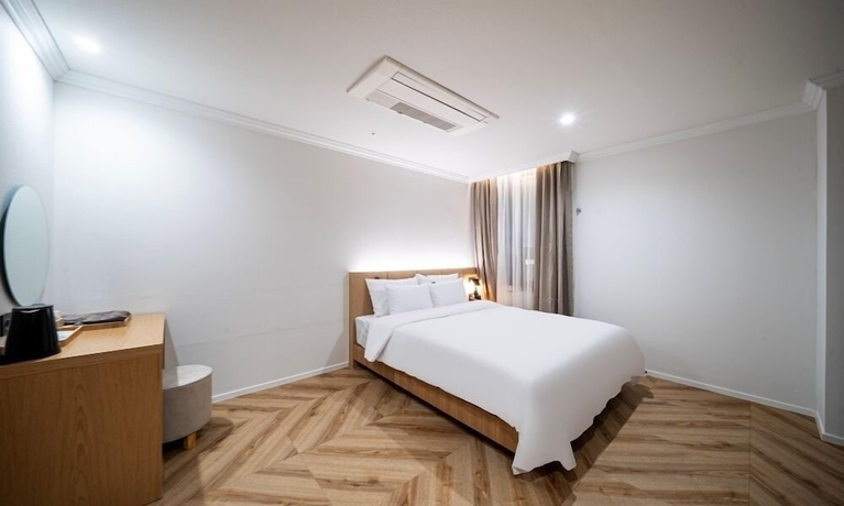 Imagen de la habitación del Hotel H Avenue Gumi Okgye. Foto 2